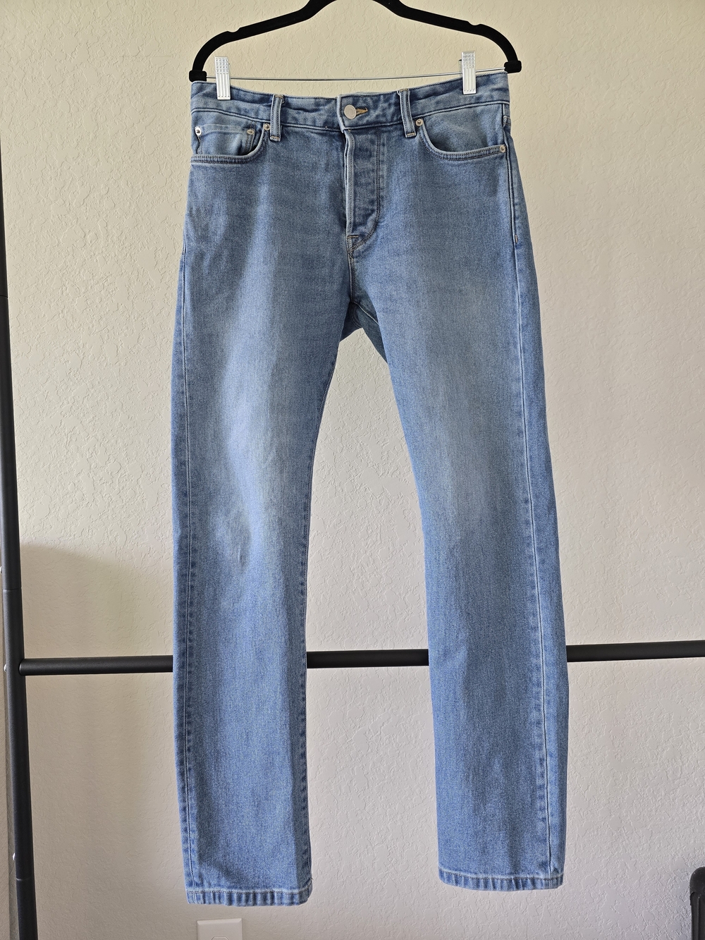 Buck Mason Maverick Men's Straight Jeans in Light Blue Denim 32x32
